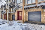 Exterio, private entrance to your Northstar Townhome